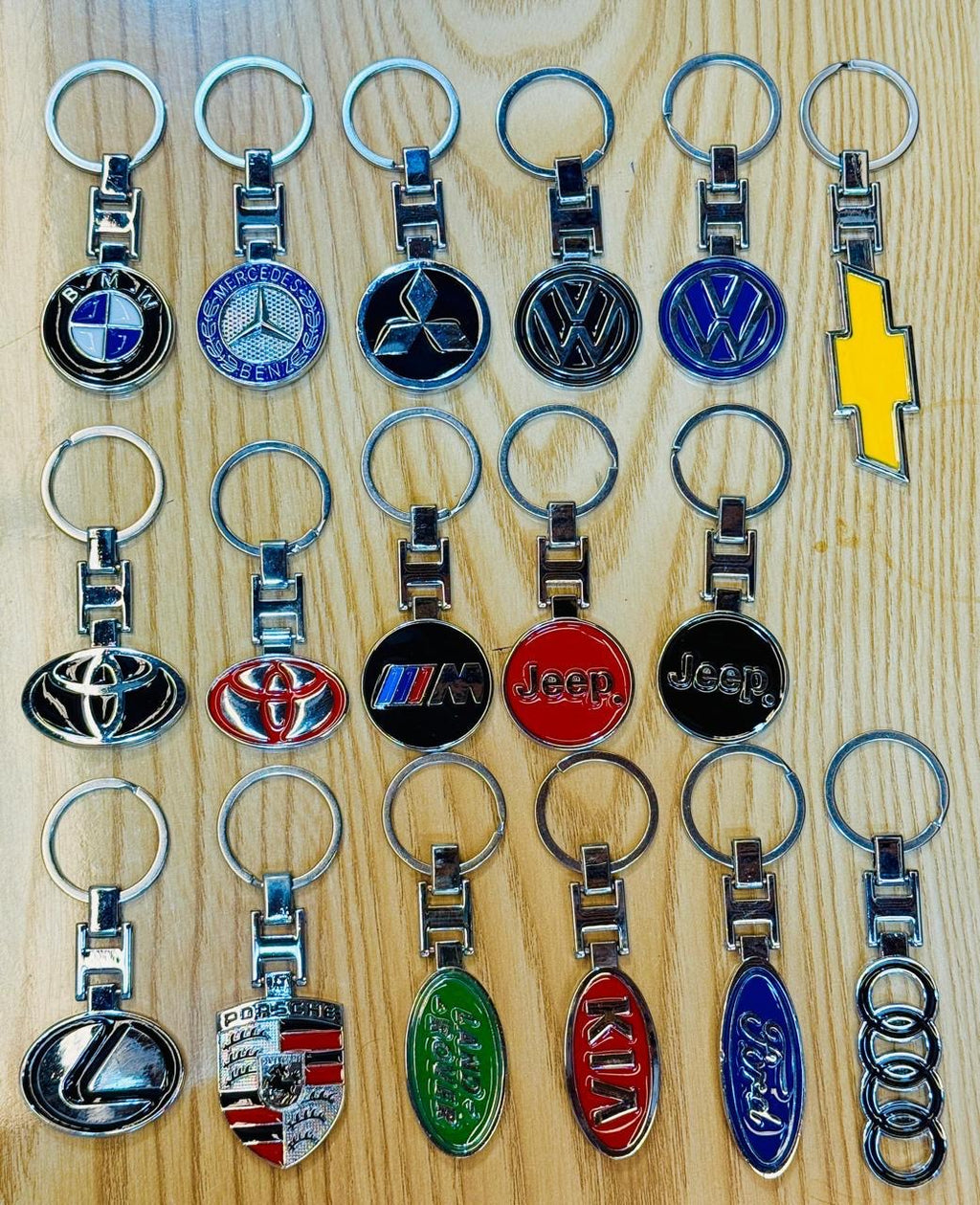 15 pc Keychain set